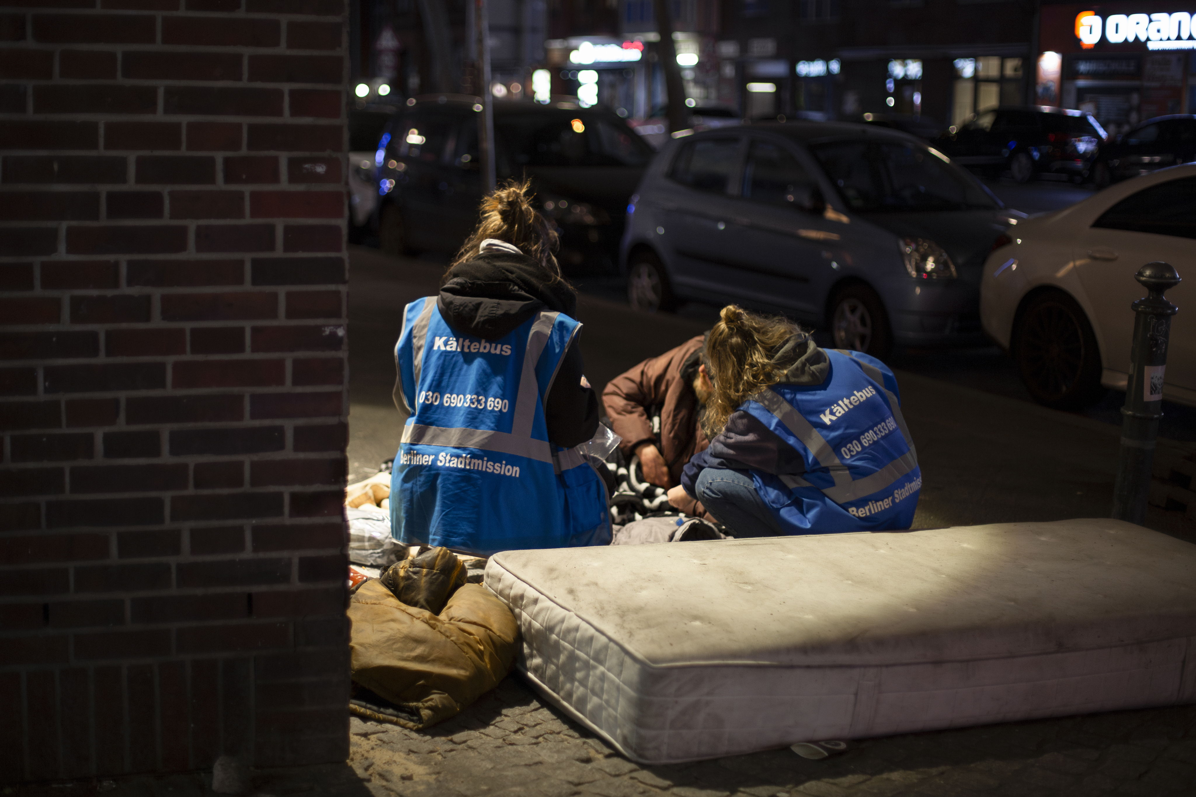 Sommerhilfe für obdachlose Menschen - 345708