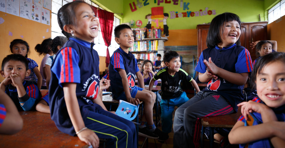 Schulbildung benachteiligter Kinder und Jugendlicher in Guatemala 