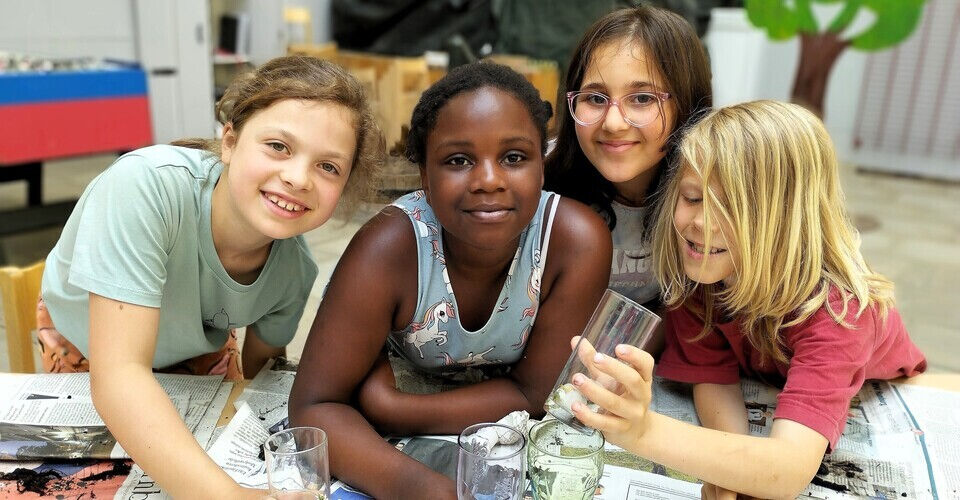 Enable project days for children on healthy nutrition and environmental protection!