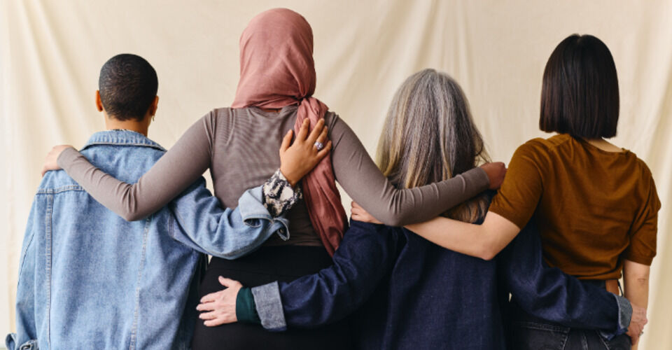 Frauenhäuser und Beratungsstellen: Zugang für ALLE Frauen