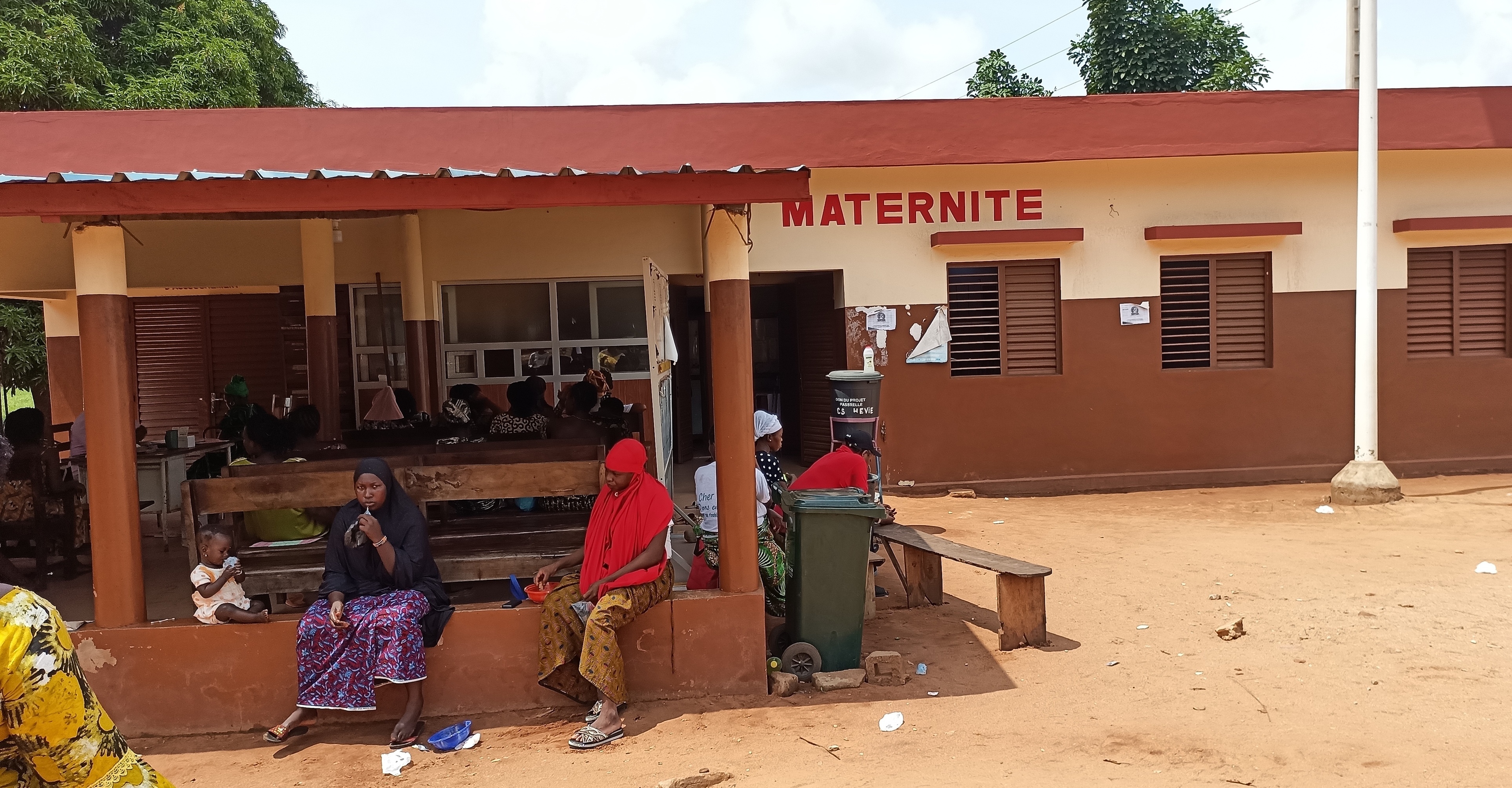 Solar system for health center in Benin – Greening Africa Together/Alle ...