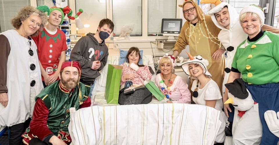 Kinderschutzengel-Weihnachtsfeste
