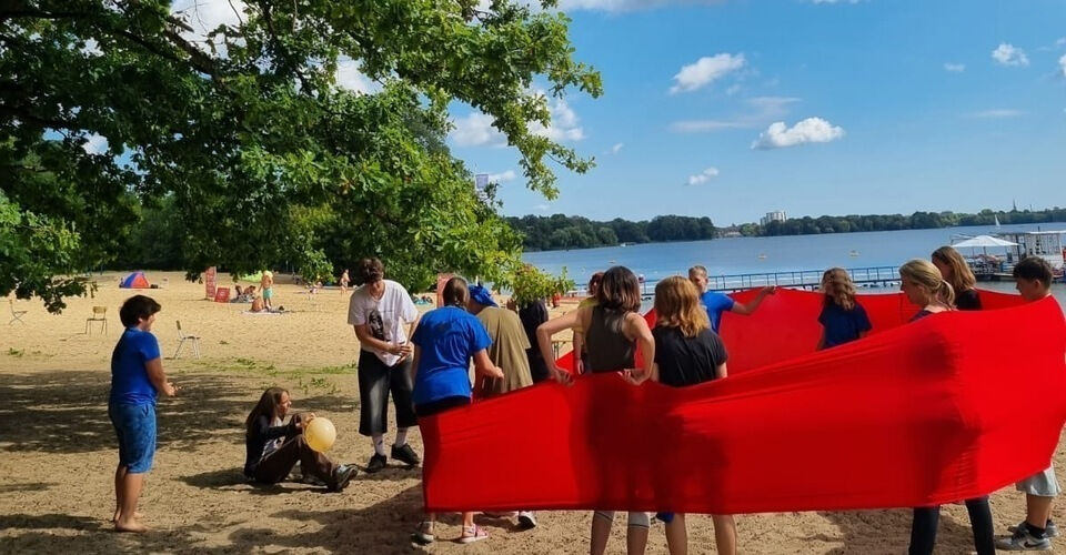 Art Summer School for Children from Displaced Families