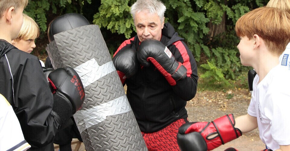 Team Spirit – Strong through Boxing – Strong for Life