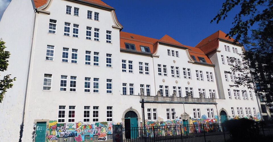 Support the Förderverein am Dathe-Gymnasium e.V. Berlin Friedrichshain