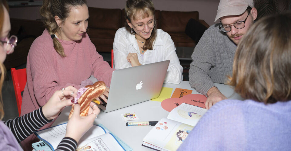 Ein sicherer Raum für Bildung: Unterstützt unsere Mietkosten für 1 Jahr!