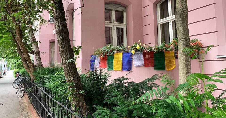 Warmth for the Dharma – Preserve the Tibetan Light in Berlin