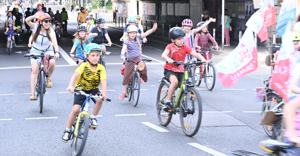Kidical Mass Köln - Safe routes for children, great neighborhoods for everyone!