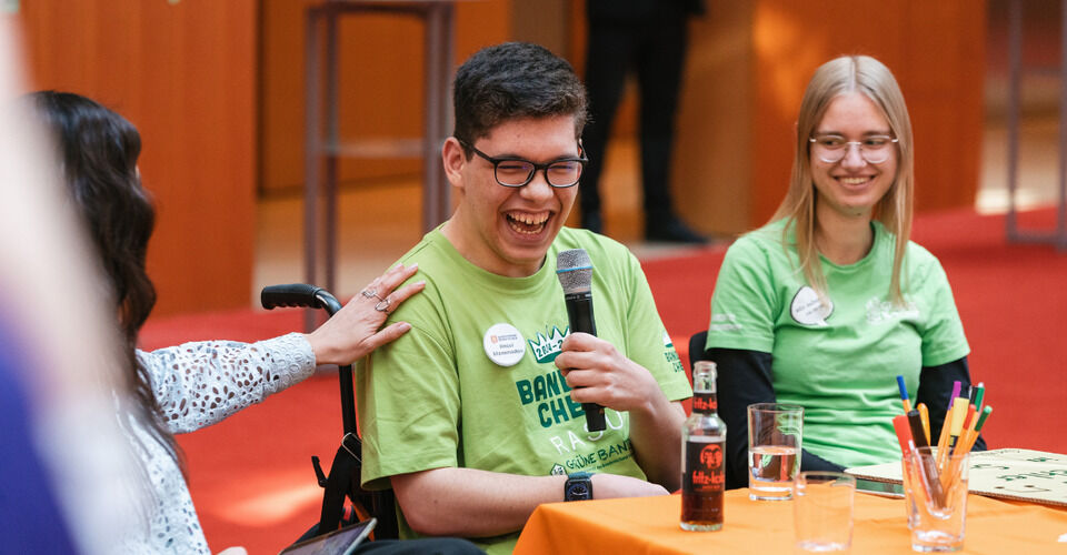 The Green Band – A Strong Voice for Life-Limiting Illnesses