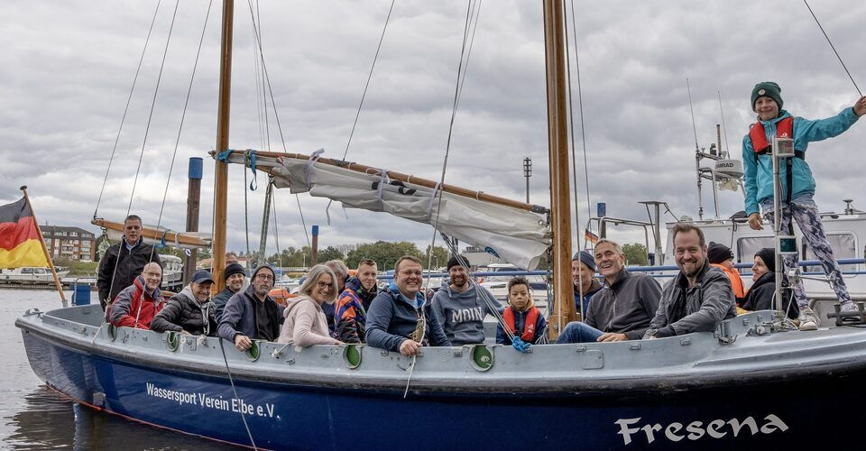 Secure storage for our youth boats – trestle system [insert project title]